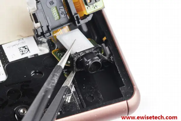 Remove the 3.5mm headphone jack module